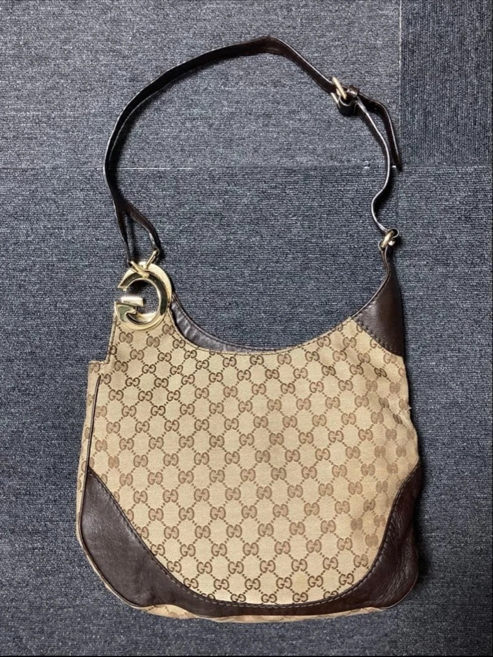 Gucci Brown GG Canvas Hobo Bag - Picture 14 of 16